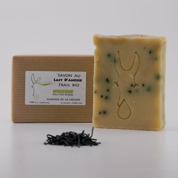 Savons et shampoing à la spiruline